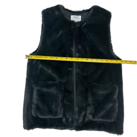 ZARA‎ Faux Fur Vest, GIRLS SIZE 13-14 - Picture 3 of 12